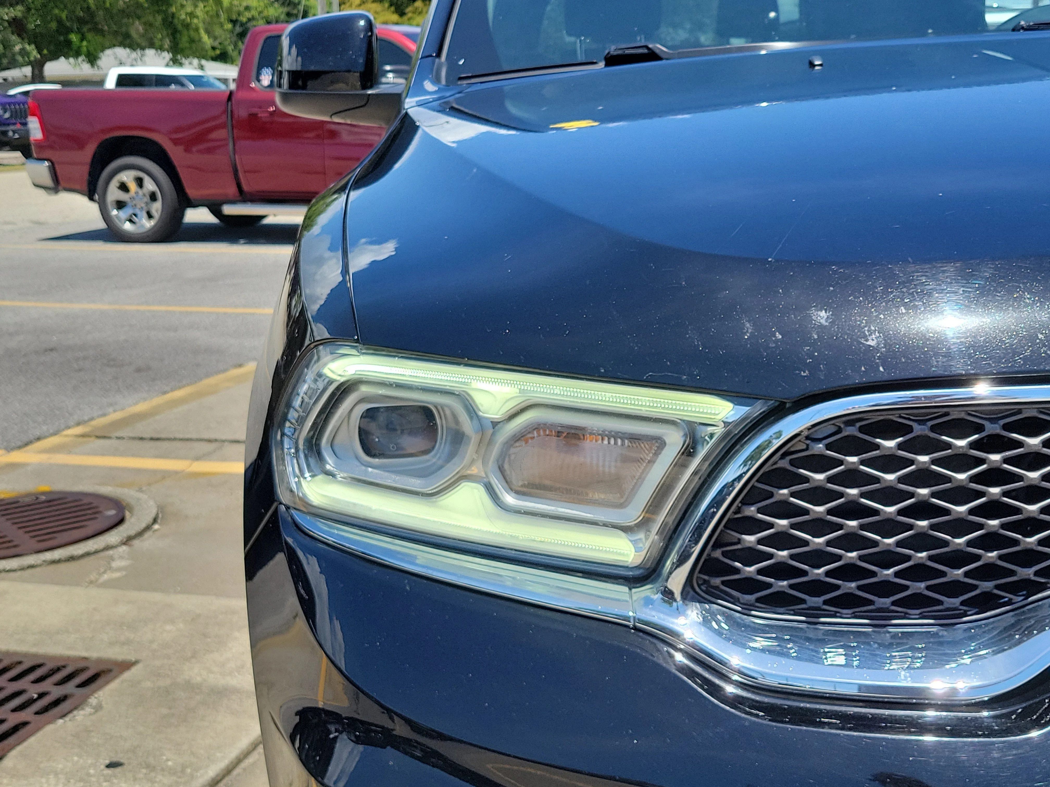 Used 2022 DB Black Clearcoat Dodge SXT image 7