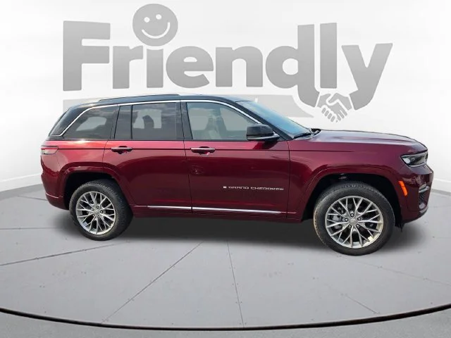 Used 2023 Red Jeep Summit image 4