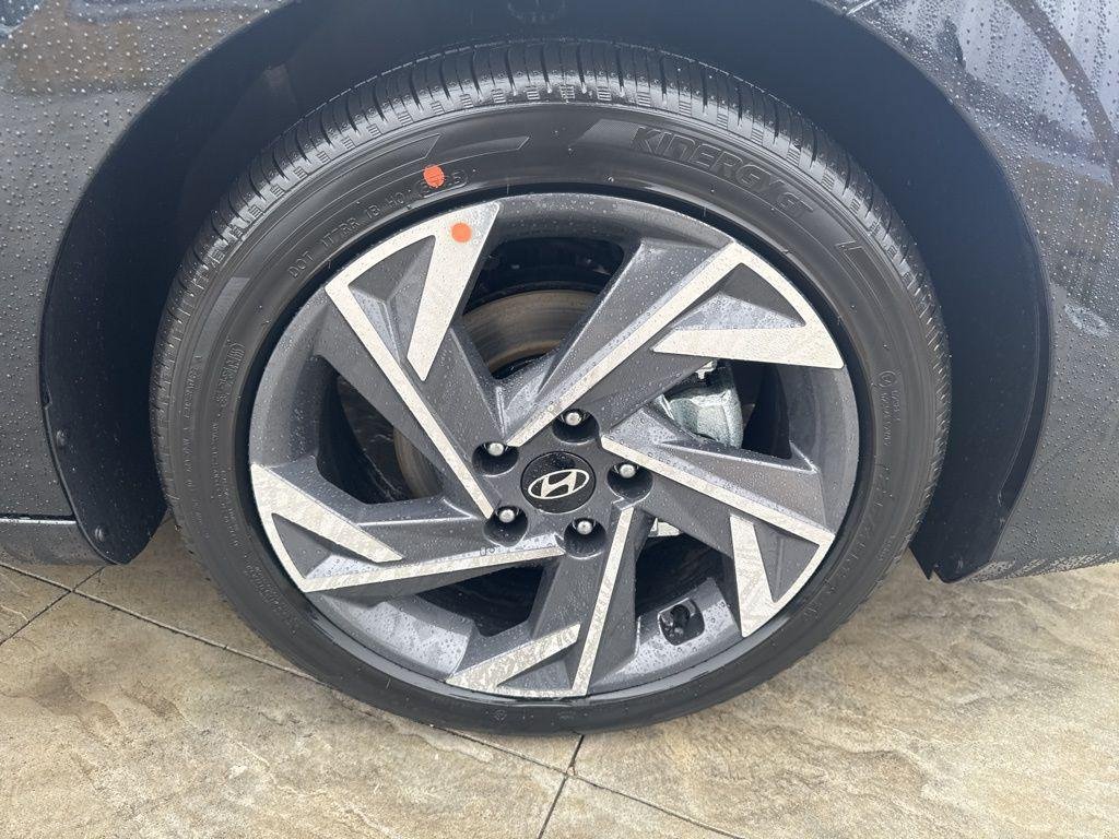 New 2026 Black Hyundai Limited image 13