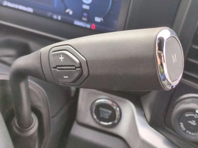 Used 2024 Black Ford Platinum image 26