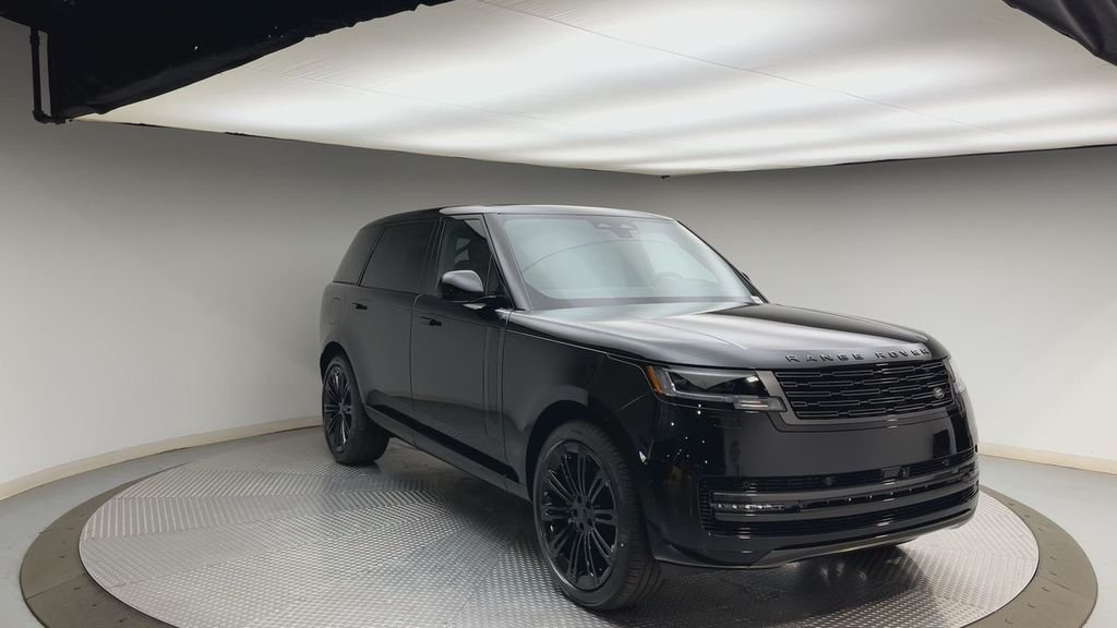 New 2026 Santorini Black Land Rover SE image 8