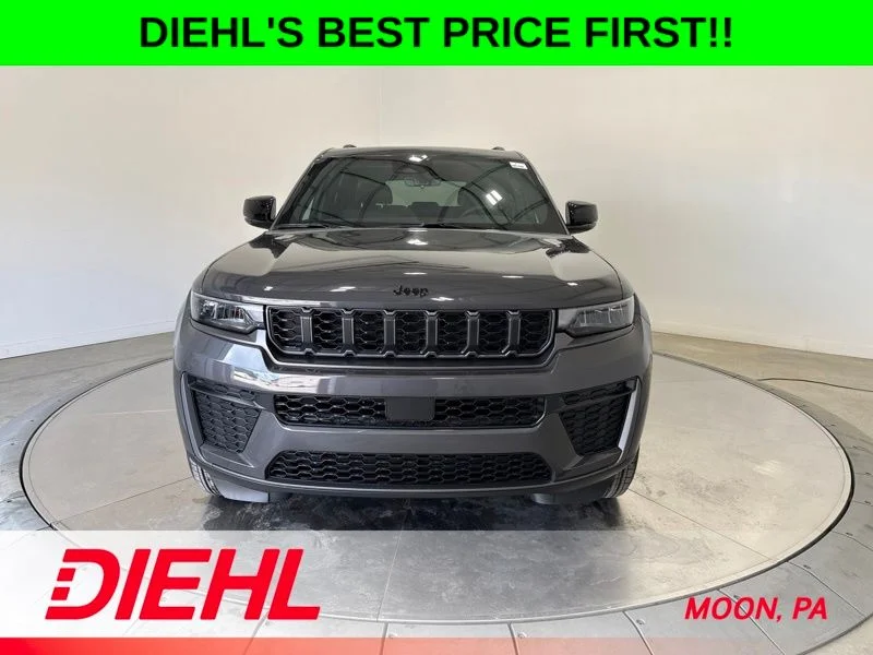 New 2026 Baltic Gray Metallic Clearcoat Jeep Altitude image 2