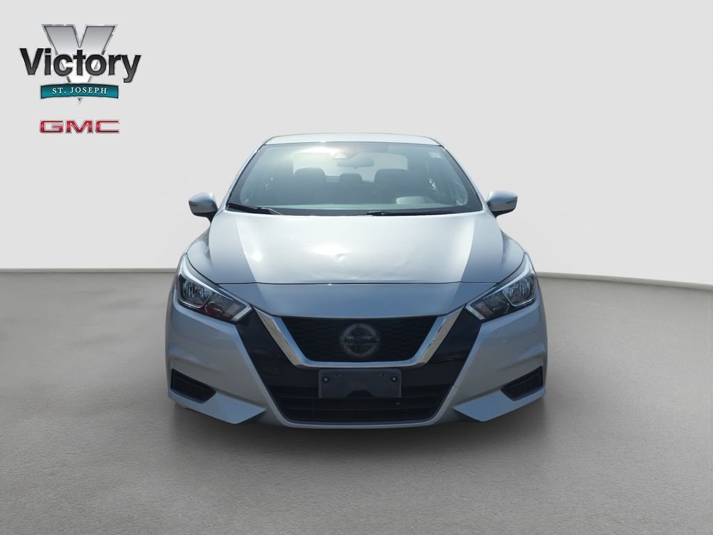 Used 2020 Nissan Versa Sedan SV with VIN 3N1CN8EV1LL864339 for sale in Kansas City