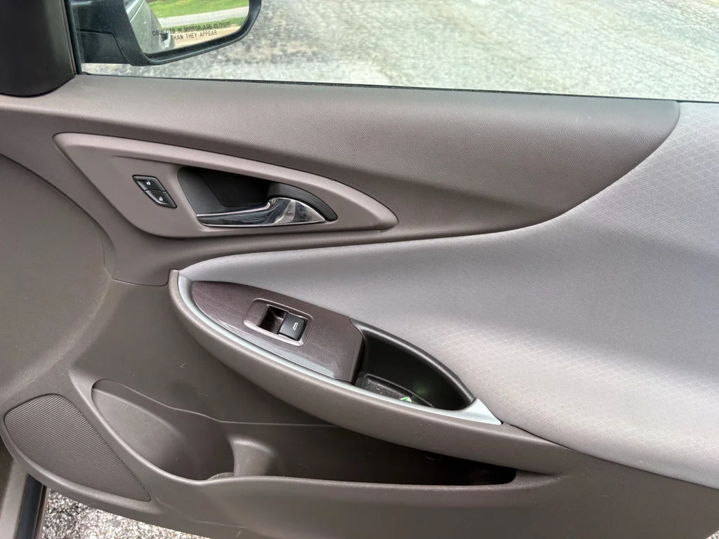 Used 2023 Gray Metallic Chevrolet LT image 21