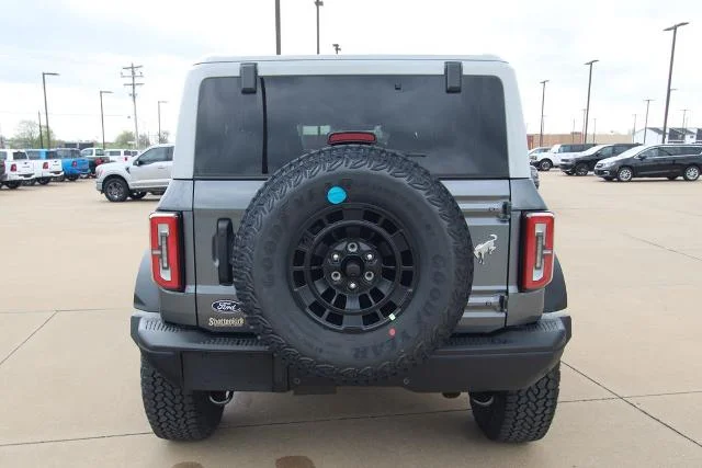 New 2026 Carbonized Gray Metallic Ford Badlands® image 13