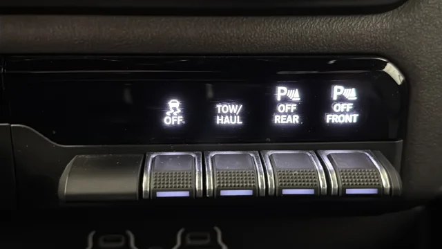 Used 2022 Bright White Clearcoat Ram Laramie image 38