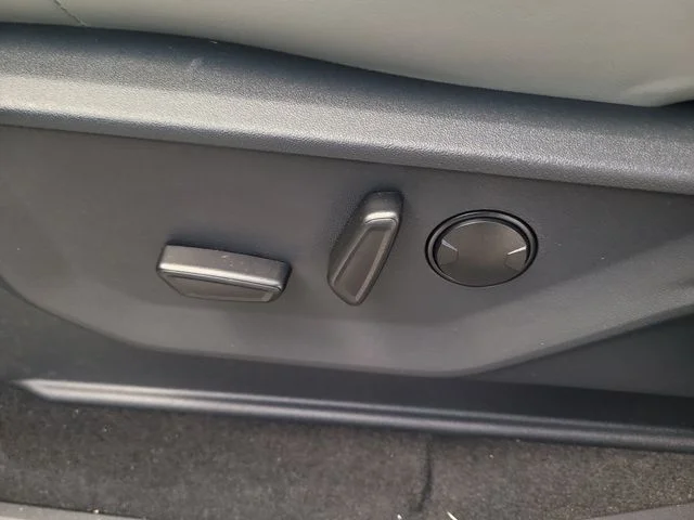 New 2026 Silver Metallic Ford Active image 24