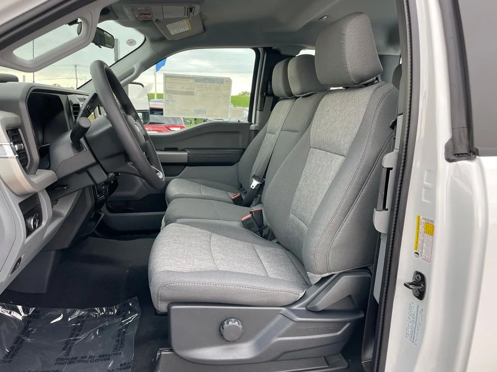 New 2026 Oxford White Ford F-350® XL image 8