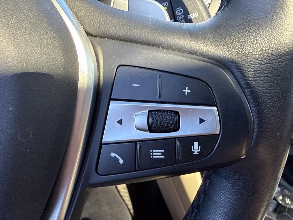Used 2021 Blue BMW xDrive30i image 25