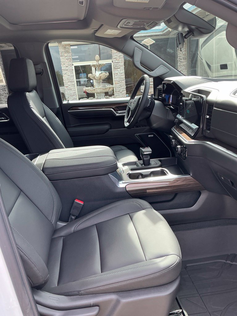 2026 Chevrolet Silverado 1500 RST - Photo 17