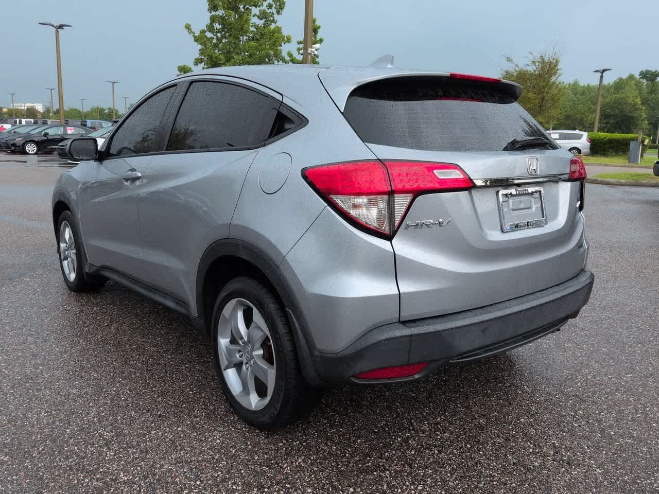 Used 2021 Lunar Silver Metallic Honda LX image 4