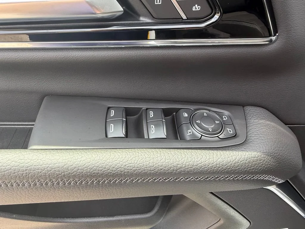 New 2026 Glacier White Tricoat GMC Denali image 32