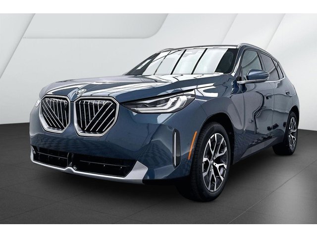New 2026 Arctic Race Blue metallic BMW 30 xDrive image 3