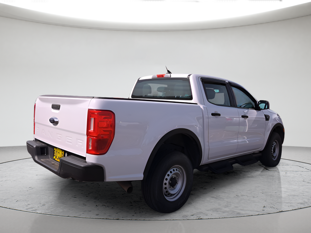 Used 2021 White Ford XL image 8