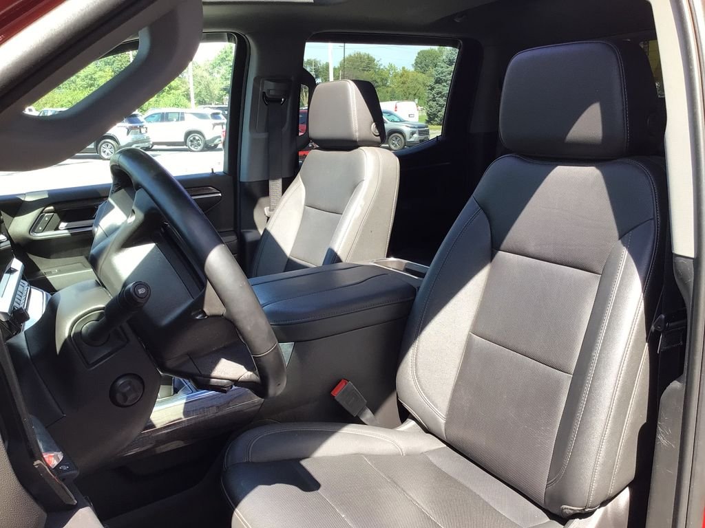 Used 2023 Red Chevrolet LTZ image 25