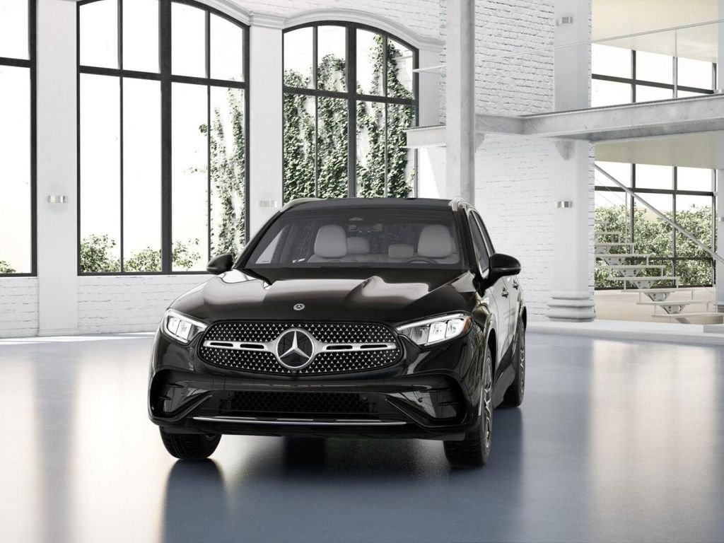 New 2026 Black Mercedes-Benz GLC 300 image 42