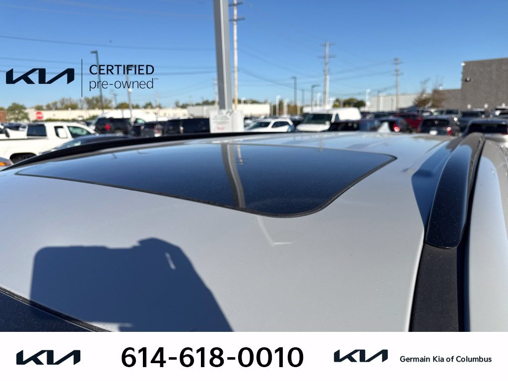 Used 2022 Gray Kia EX image 8