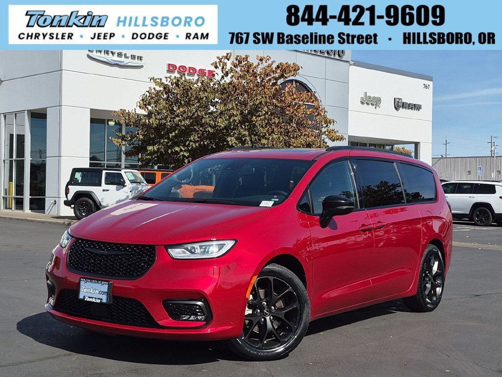 2025 Chrysler Pacifica
