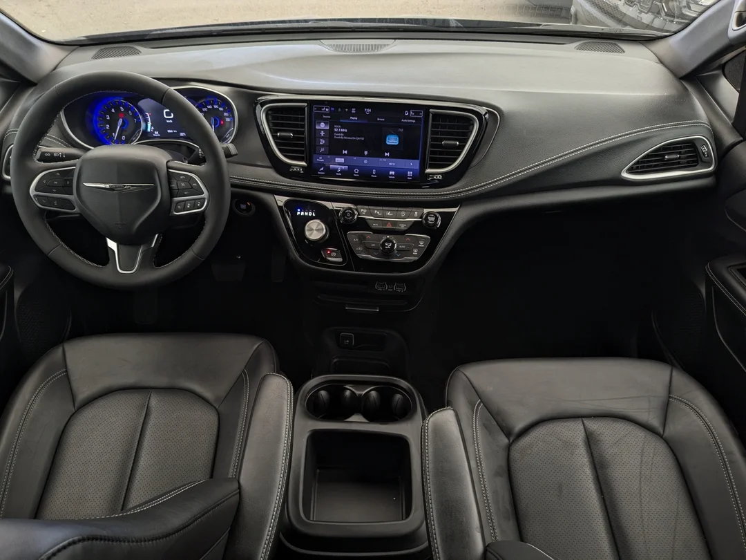 Certified Used 2025 Black Chrysler Select - - AWD - Caprice Leather - Blind Spot - Safety Sphere - 360 Cam & More! image 24