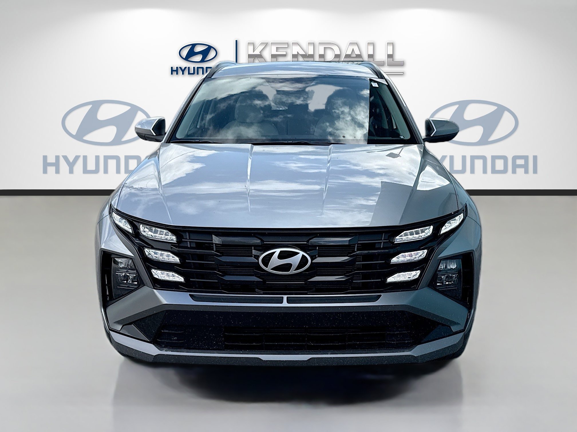 Used 2026 Shimmering Silver Hyundai SEL image 2