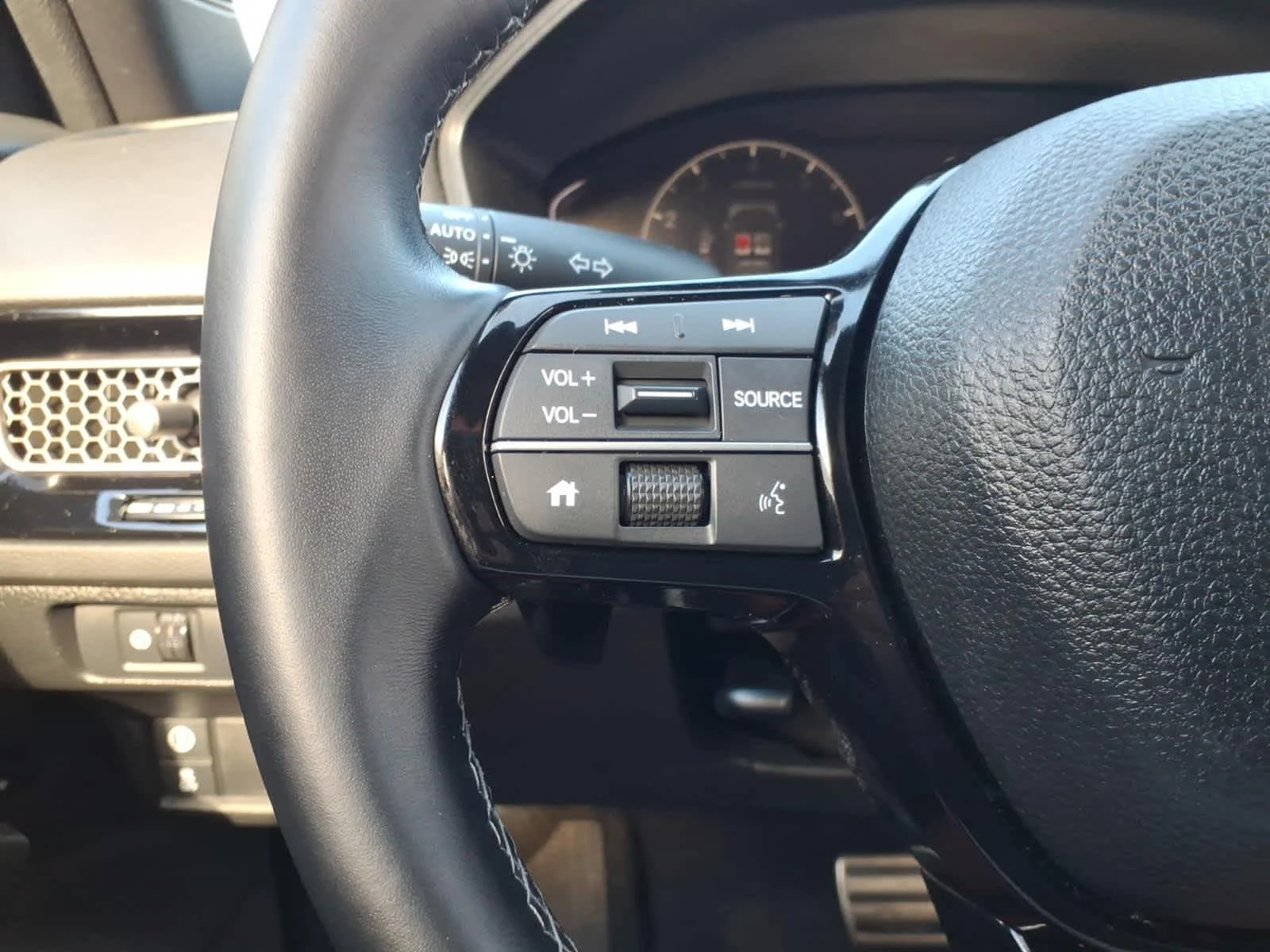 2024 Honda Civic Sport - Photo 20