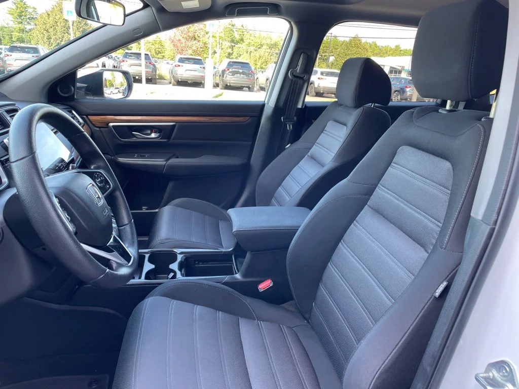 Used 2021 White Honda EX image 10