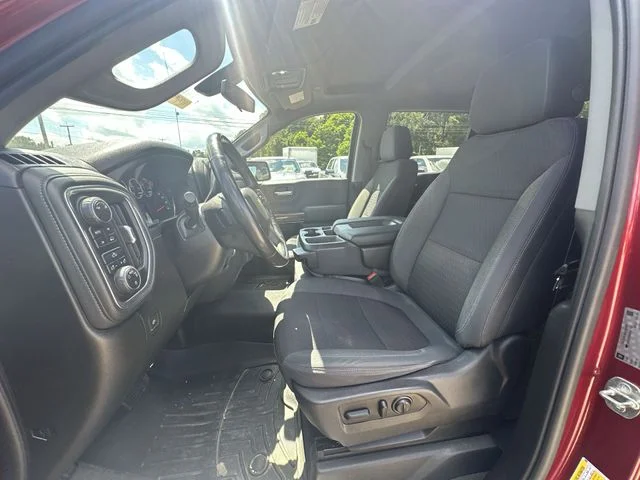 Used 2019 Red Chevrolet LT image 21