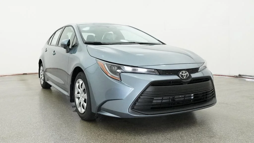 New 2027 Celestite Toyota LE image 7