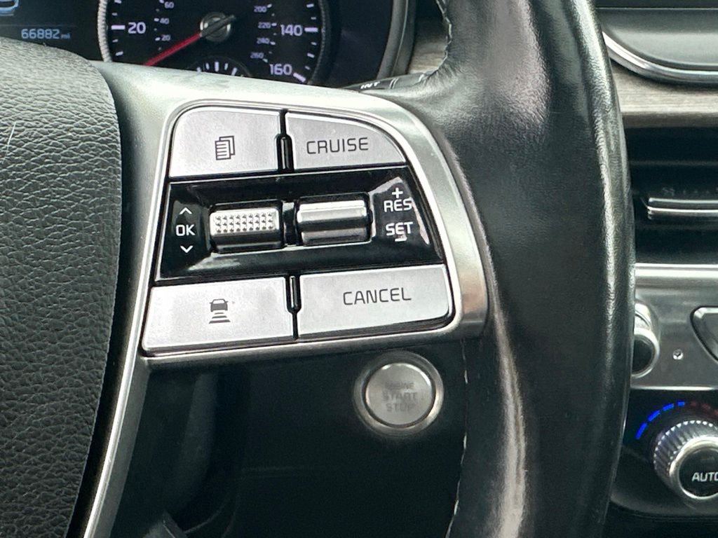 Used 2020 White Kia EX image 15