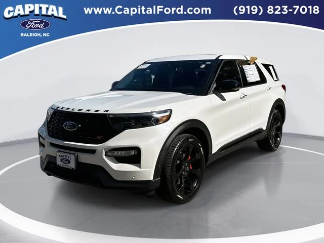 Used 2021  Ford ST image 1