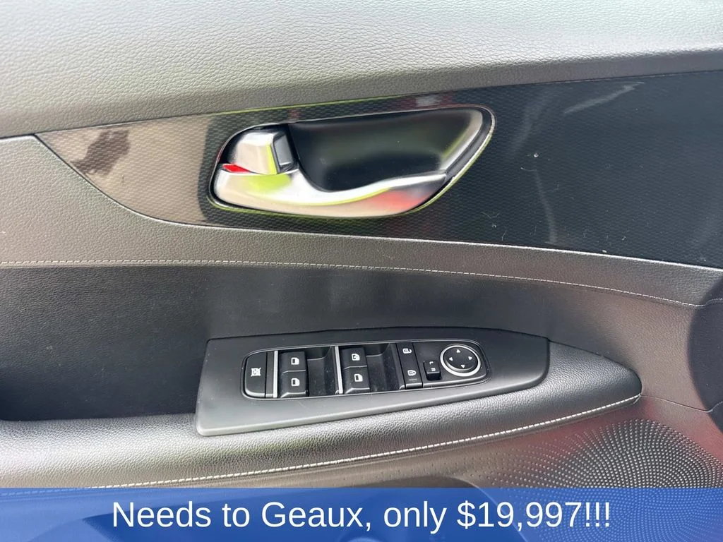 Used 2023 Red Kia GT-Line image 37
