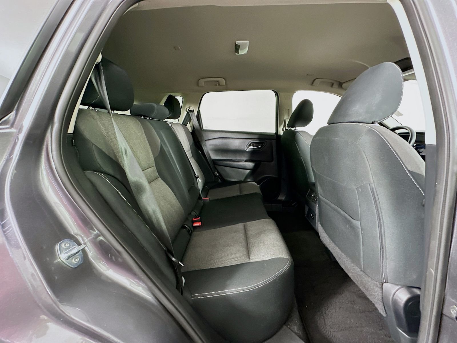 Used 2024 Gun Metallic Nissan SV image 26