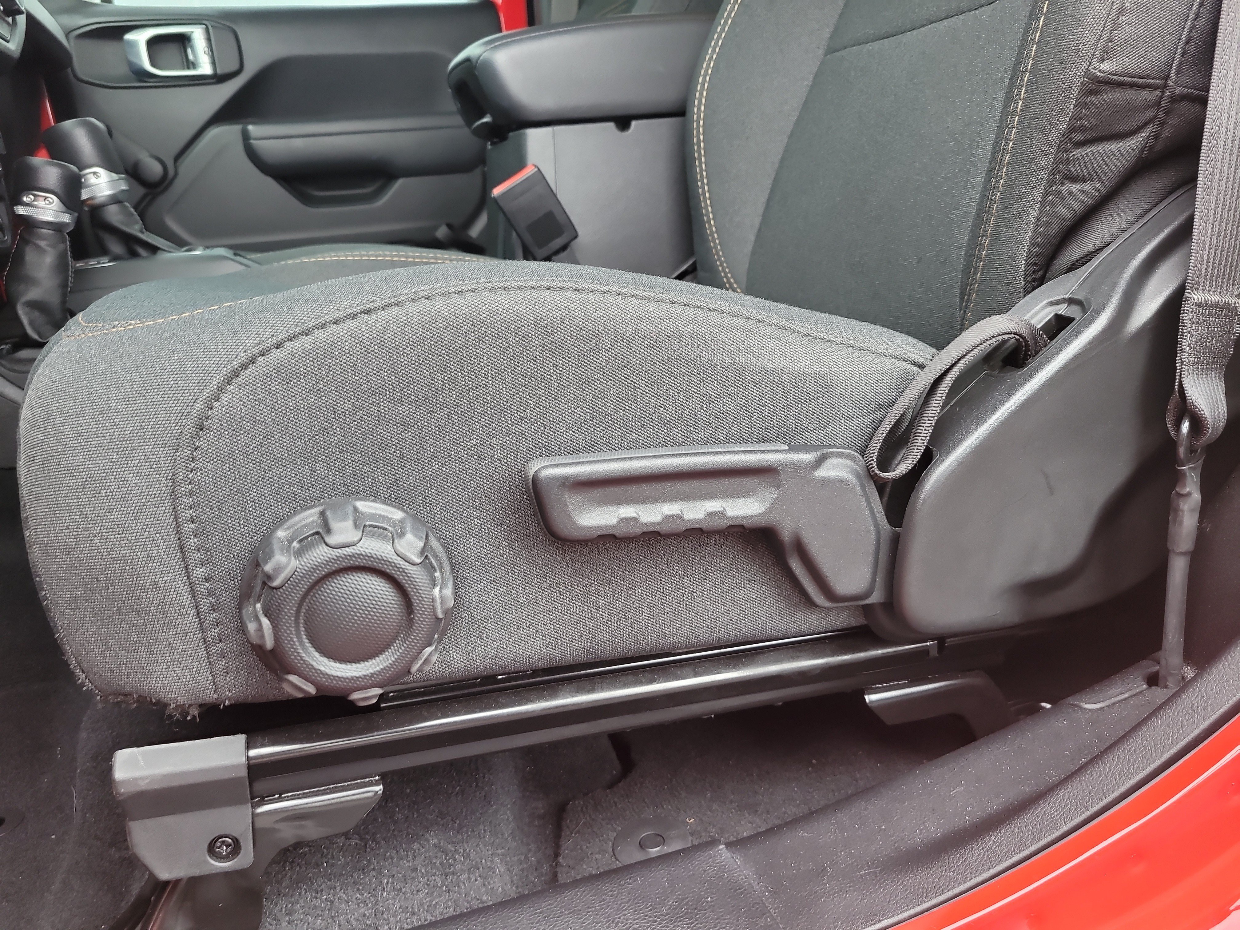 Used 2024 Firecracker Red Clearcoat Jeep Sport image 13