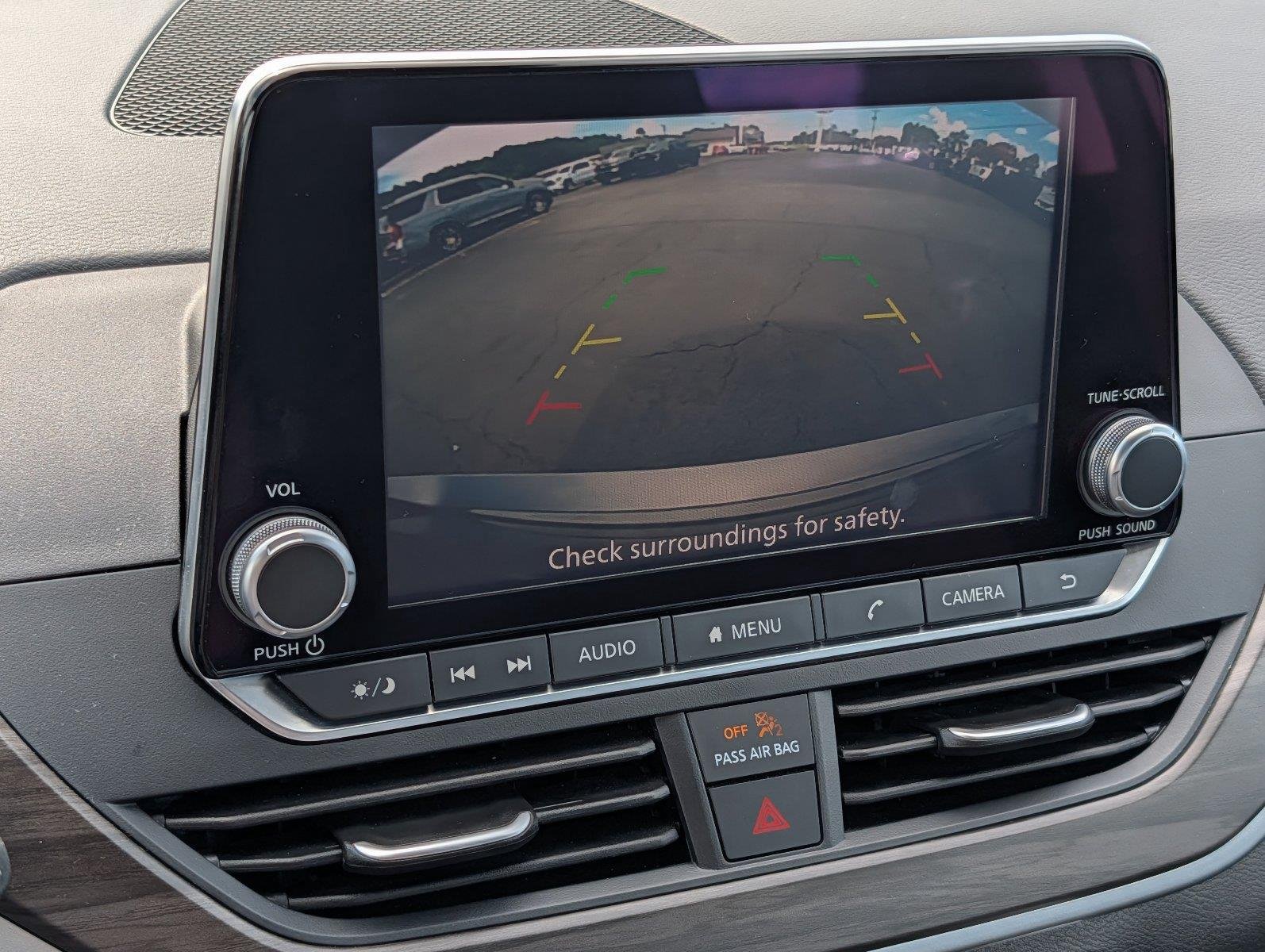 2025 Nissan Altima SV - Photo 17