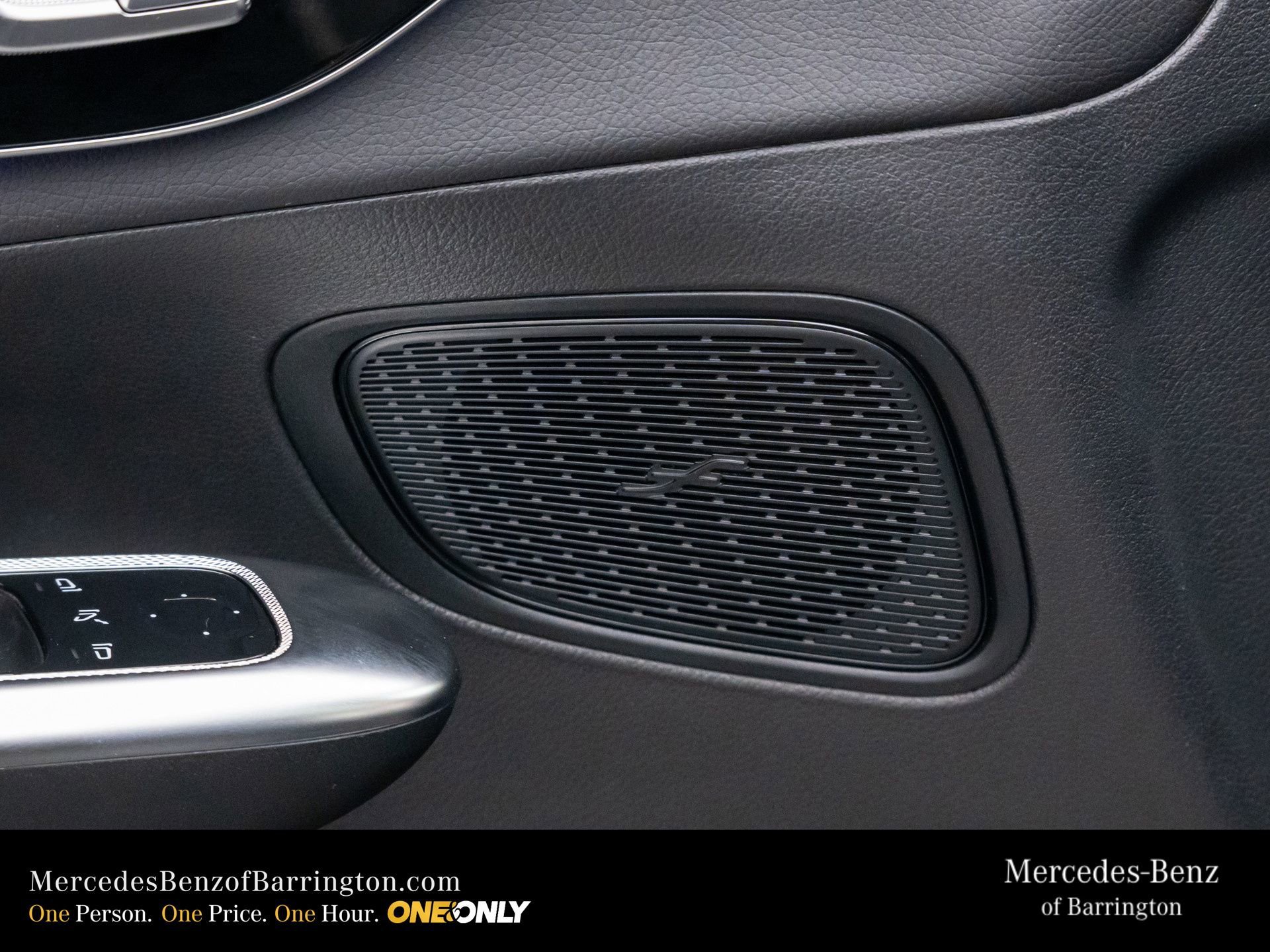 New 2026 Black Mercedes-Benz GLC 300 image 59