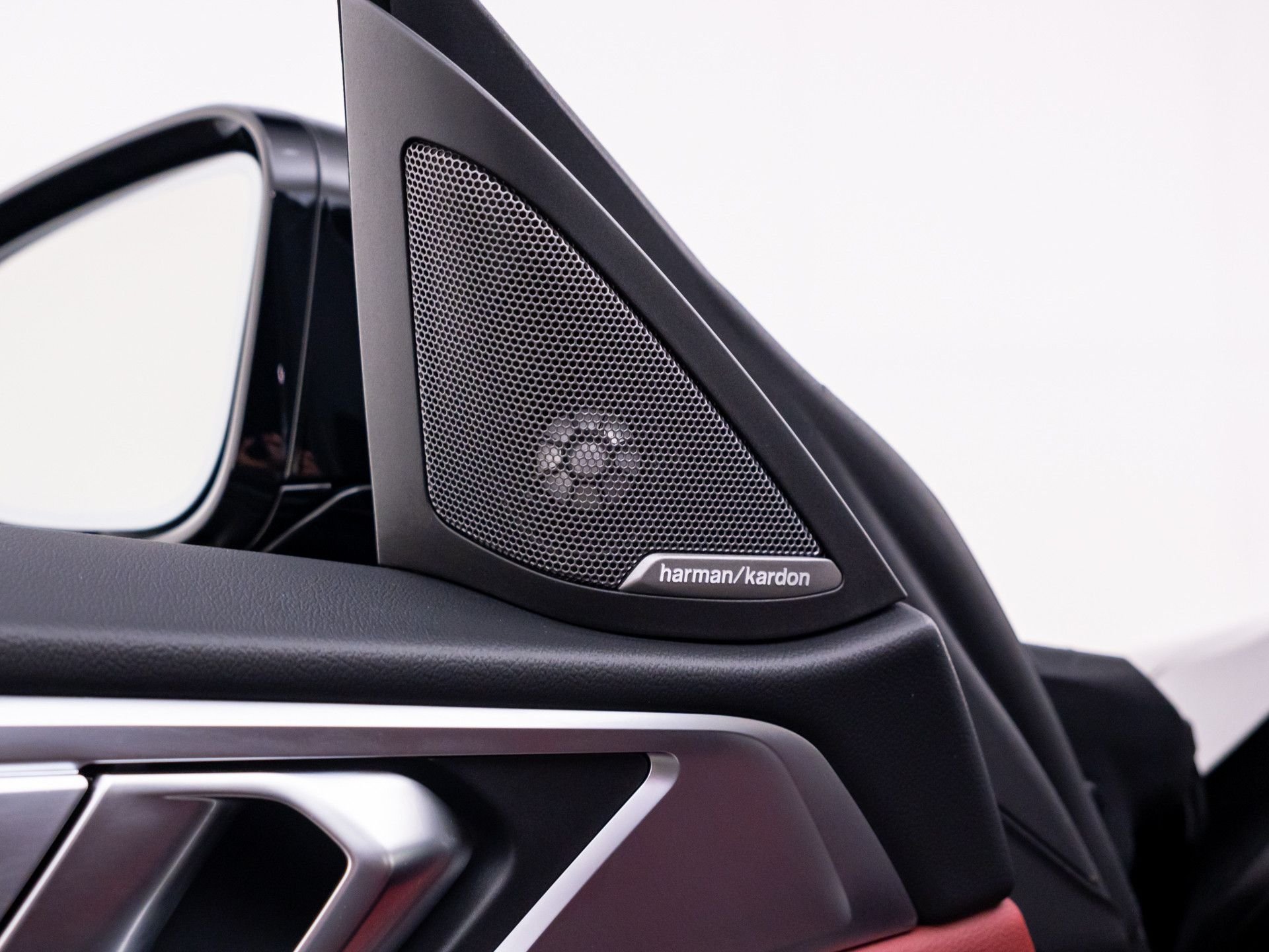 New 2026 Black Sapphire Metallic BMW xDrive40 image 15