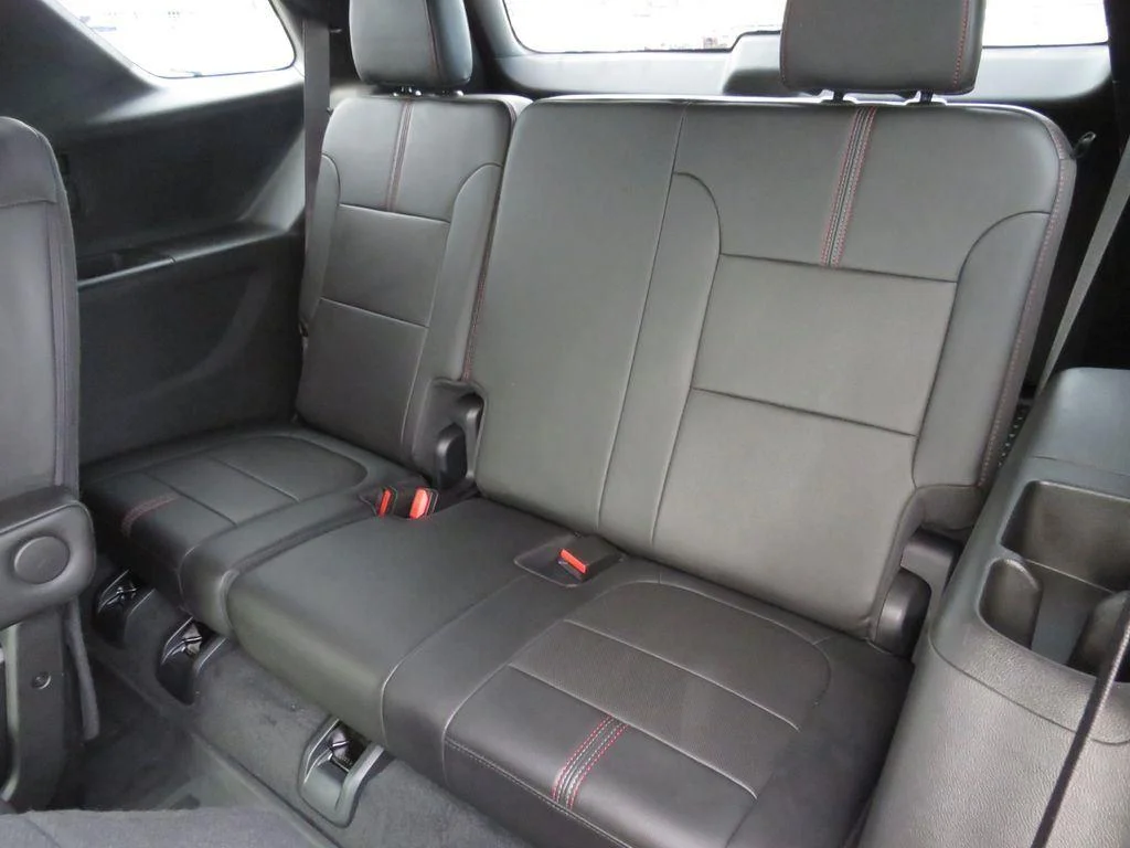 Used 2023 Summit White Chevrolet RS image 26