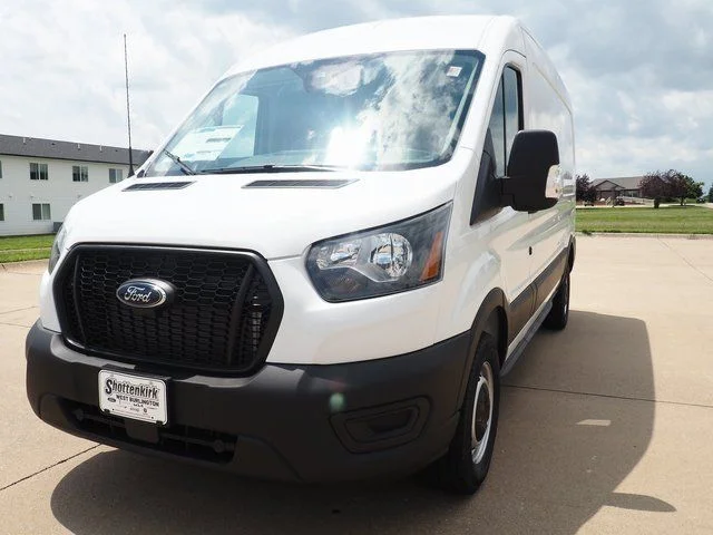 2025 Ford Transit Van Base - Photo 17