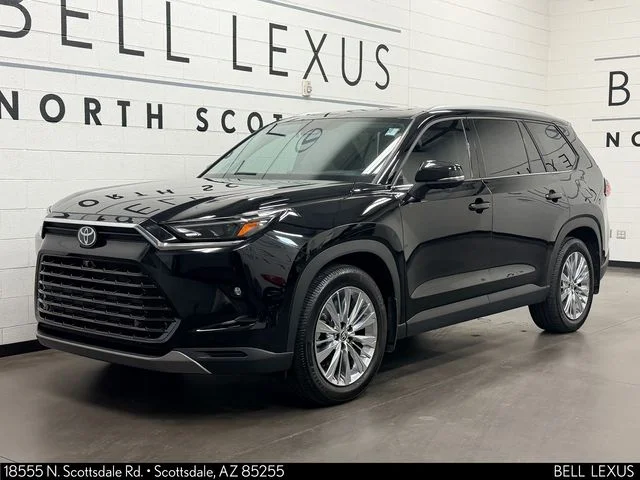 Used 2024 Black Toyota Platinum image 9