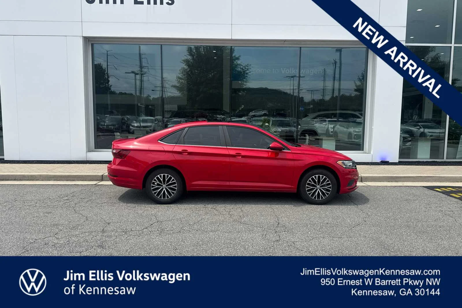 Used 2021 Tornado Red Volkswagen SE image 1