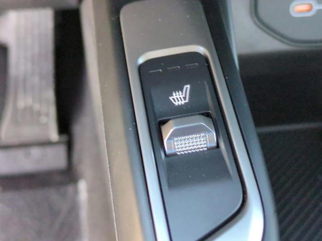 New 2026 Steel Gray Kia EX image 29