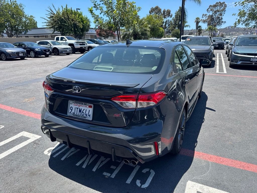 Used 2024  Toyota SE image 3