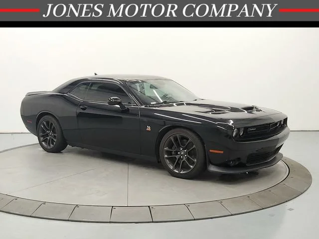 2021 Dodge Challenger R/T Scat Pack's photo
