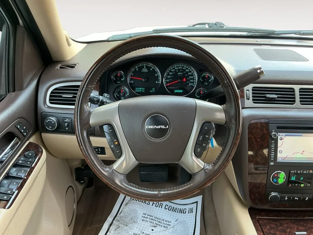 Used 2013 SUMMIT WHITE GMC Denali image 13
