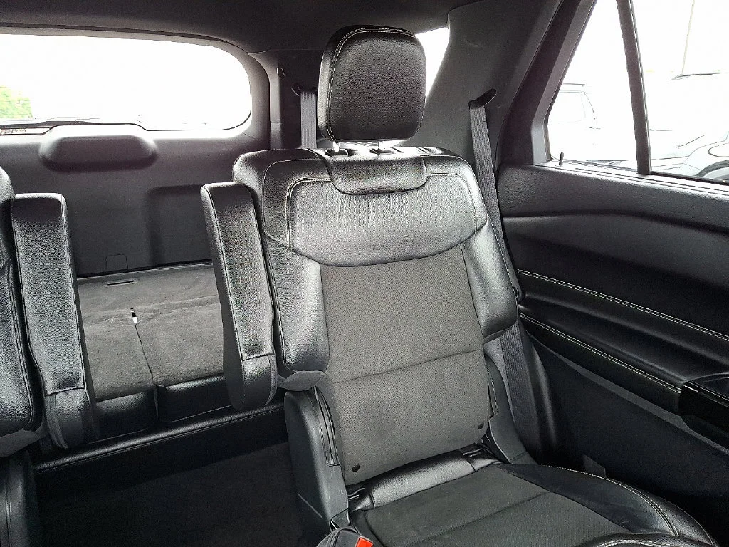 Used 2021 Blue Ford ST image 21