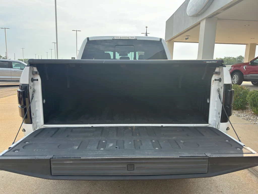 Used 2017 Ruby Red Metallic Tinted Clearcoat Ford Raptor image 13