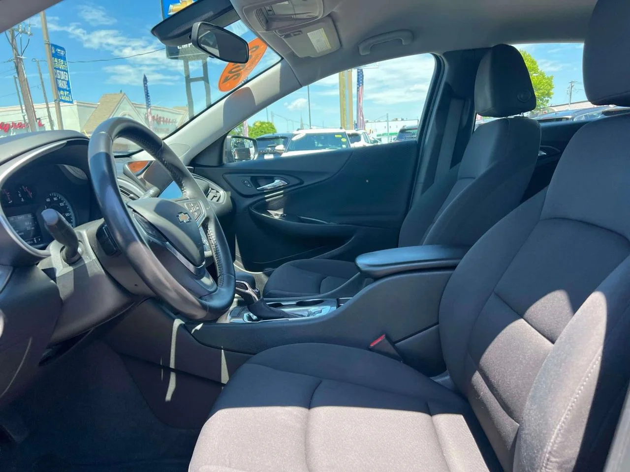 Used 2022 Dark Ash Metallic Chevrolet FWD RS image 16
