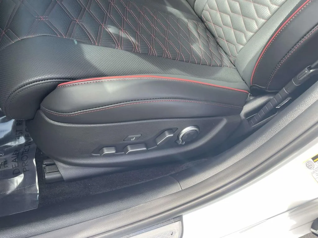 New 2026 White Genesis 3.5T image 20