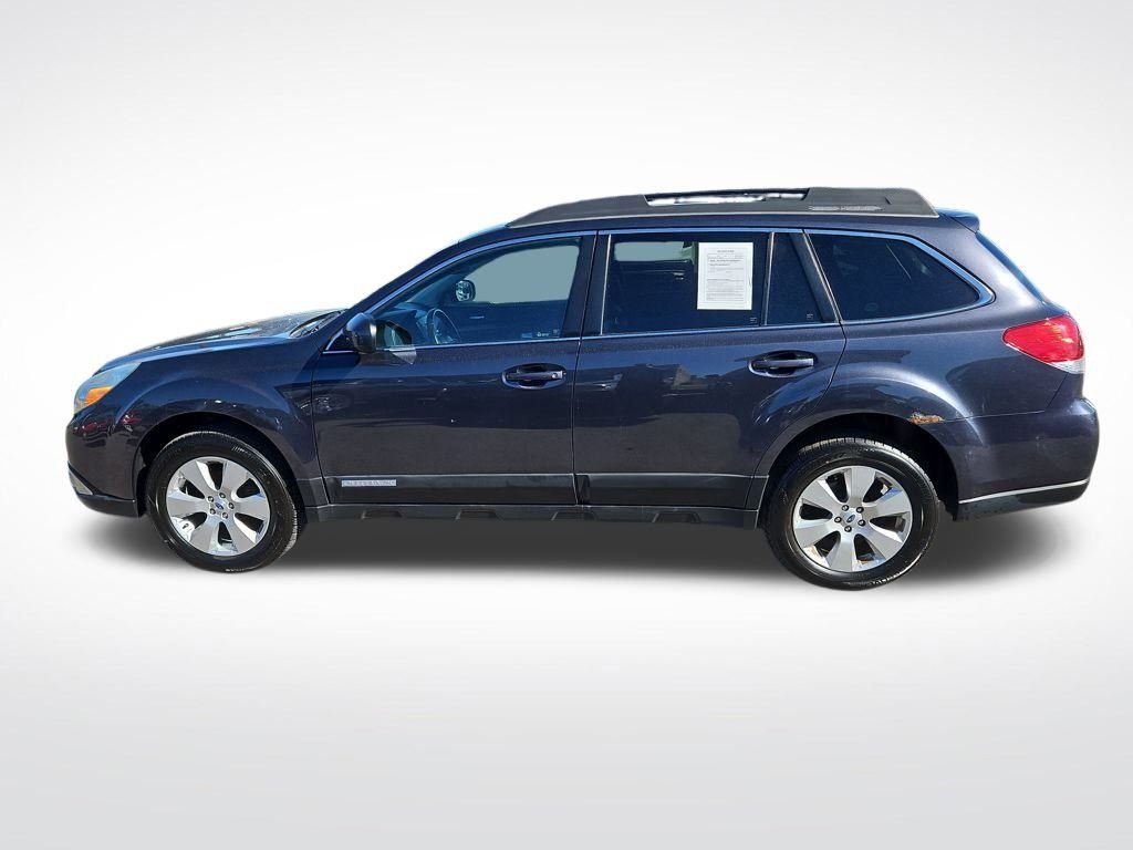Used 2011 Subaru Outback I Limited with VIN 4S4BRCKC4B3438007 for sale in Traverse City, MI