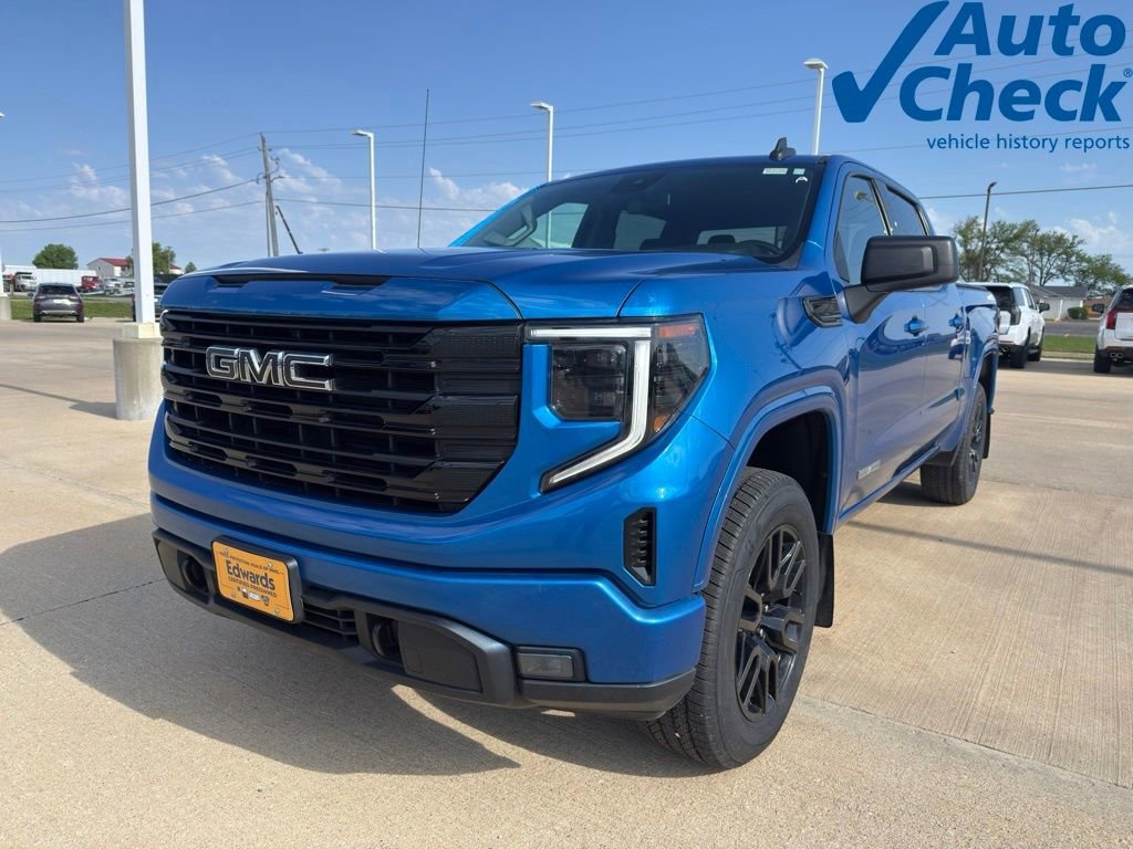 2022 GMC Sierra 4WD Crew Cab Short Box Elevation's photo